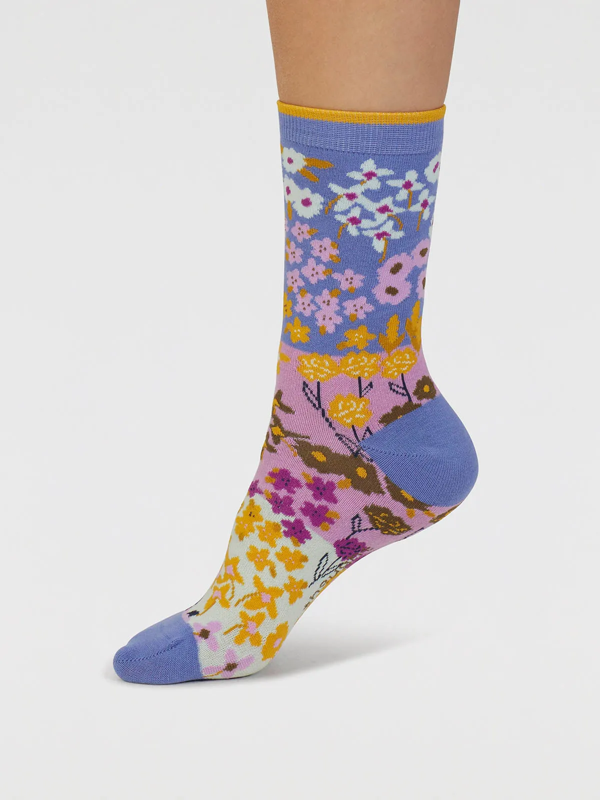 Marguerite Floral Organic Cotton Socks - Light Sapphire Blue